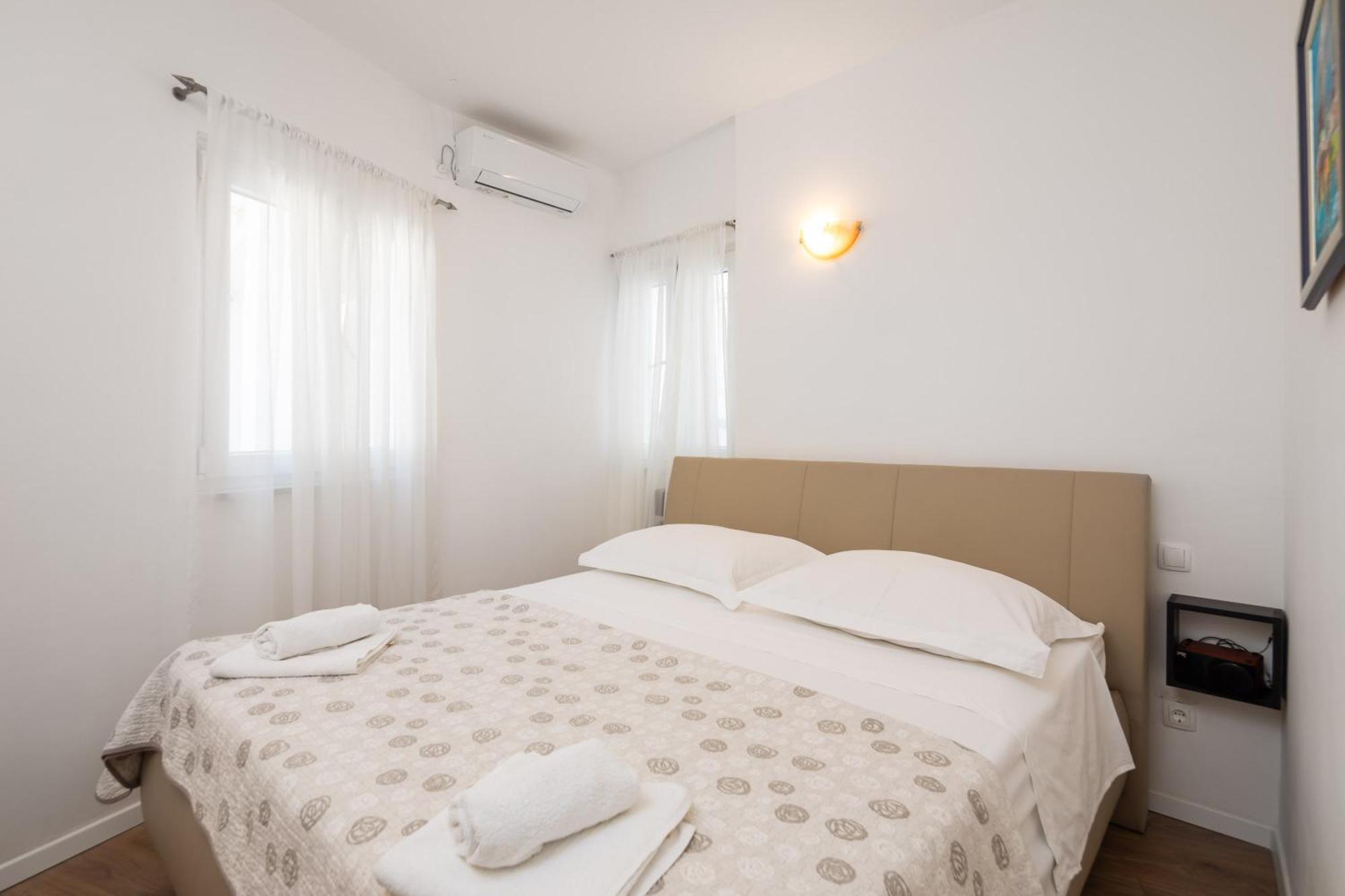Apartamento Caleta Seaview Ii - Pool & Jacuzzi
